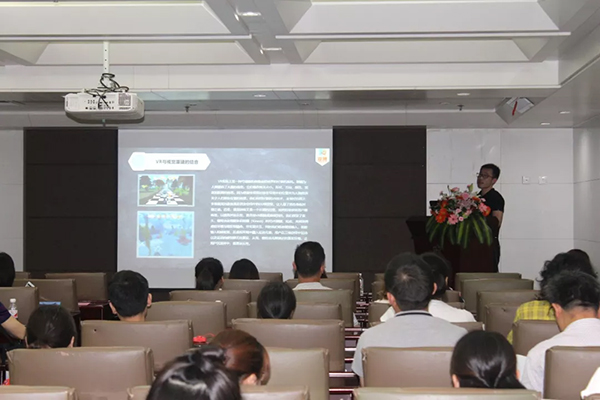 马雪(xuě)平经理(lǐ).jpg 马雪(xuě)平经理(lǐ).jpg